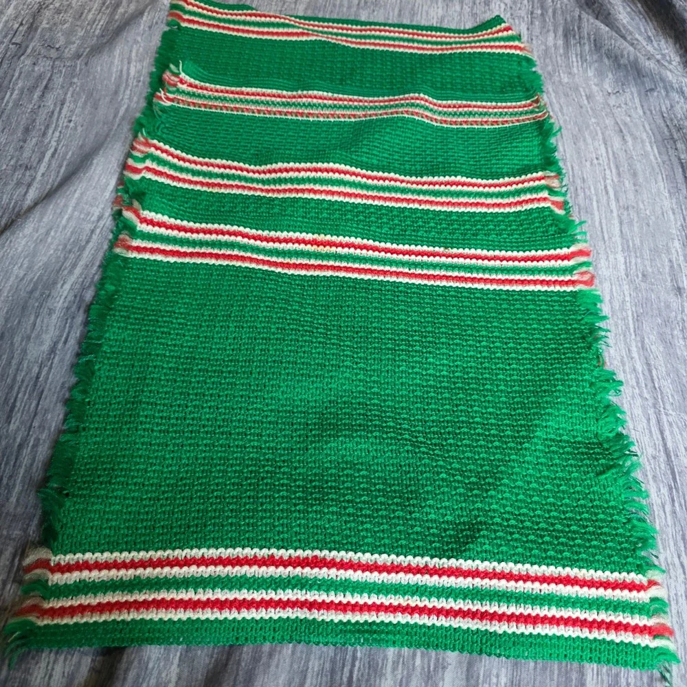 Hand Knitted‎ Green Red White Stripe Placemats x4 Christmas Holiday